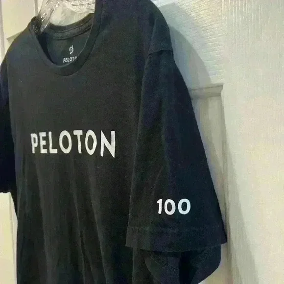 Peloton Crop Tee. Size S - Picture 3 of 6